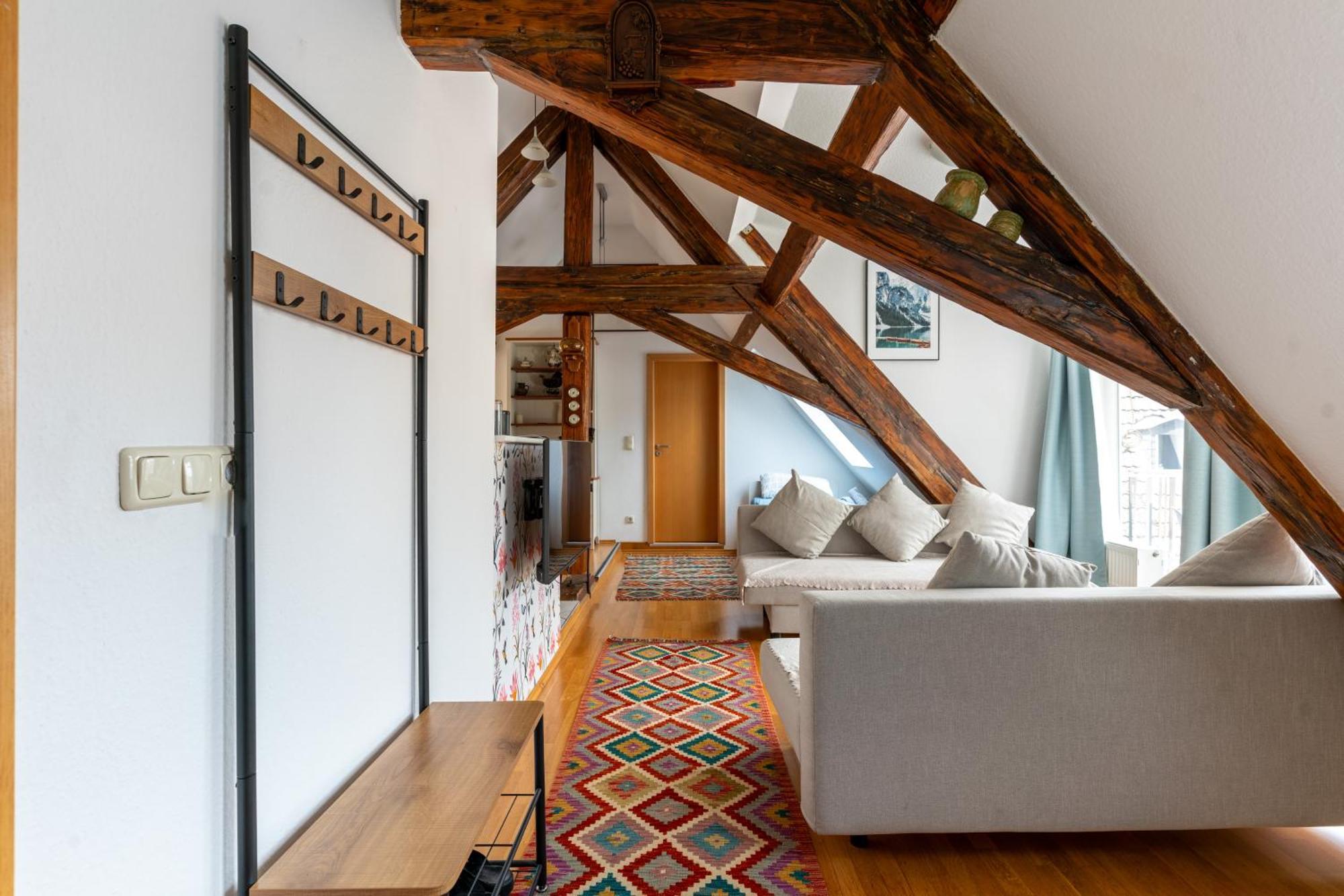 Dachwohnung Am Schlosspark *